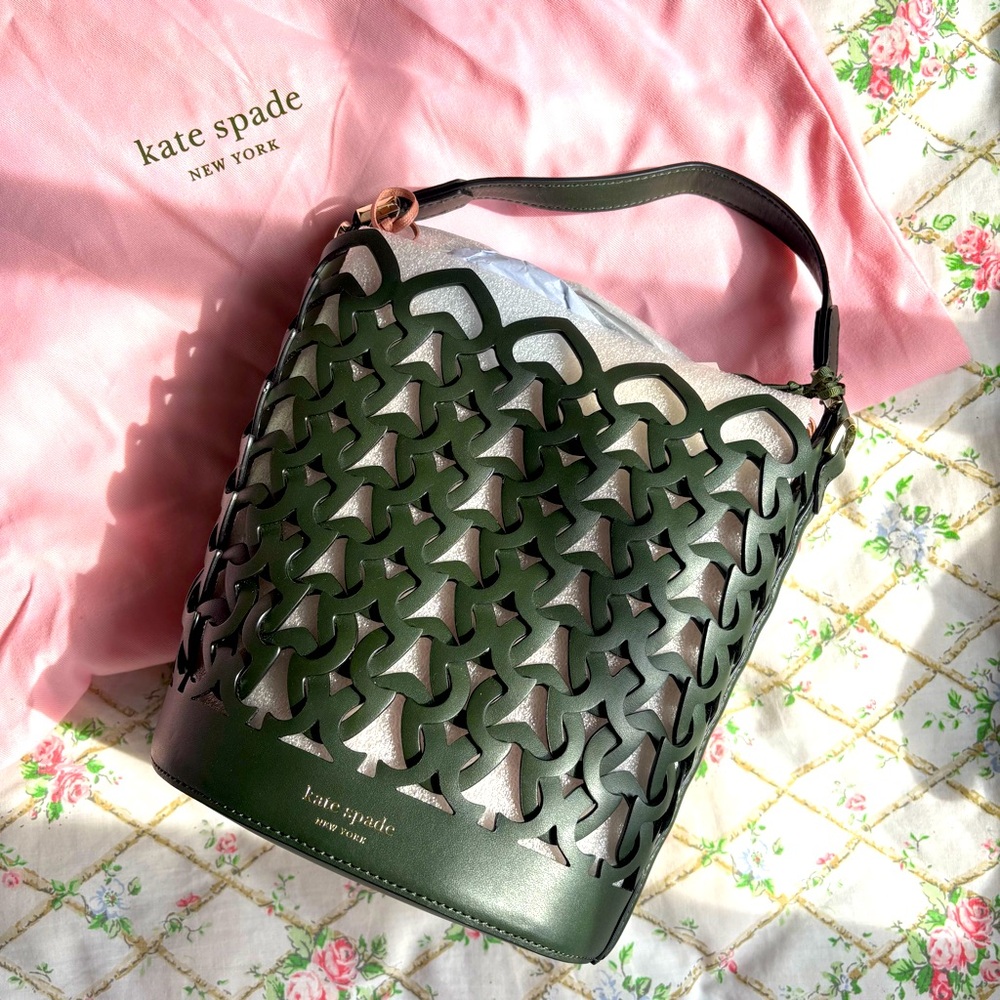 Kate spade dorie leather bucket bag in emerald dark green